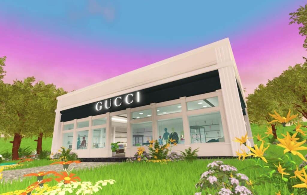 tendances marketing digital 2025 gucci town roblox